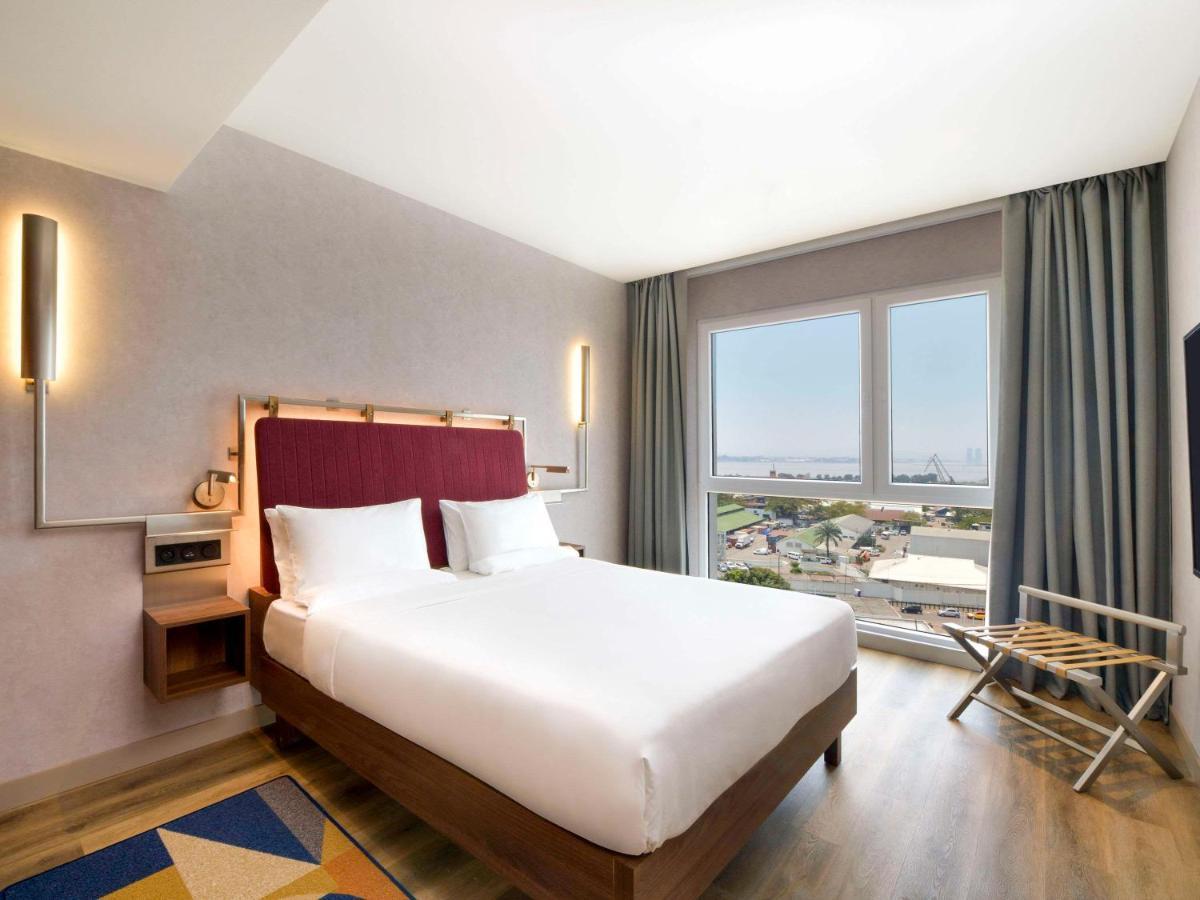 Novotel Kinshasa La Gombe Екстер'єр фото