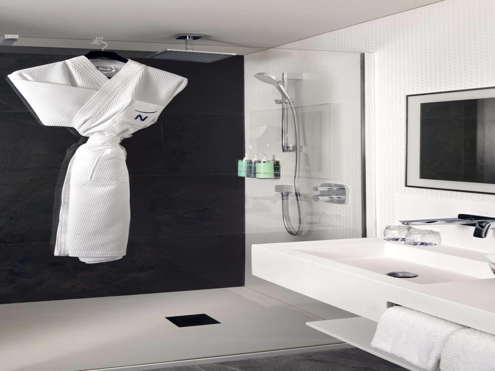 Novotel Kinshasa La Gombe Екстер'єр фото